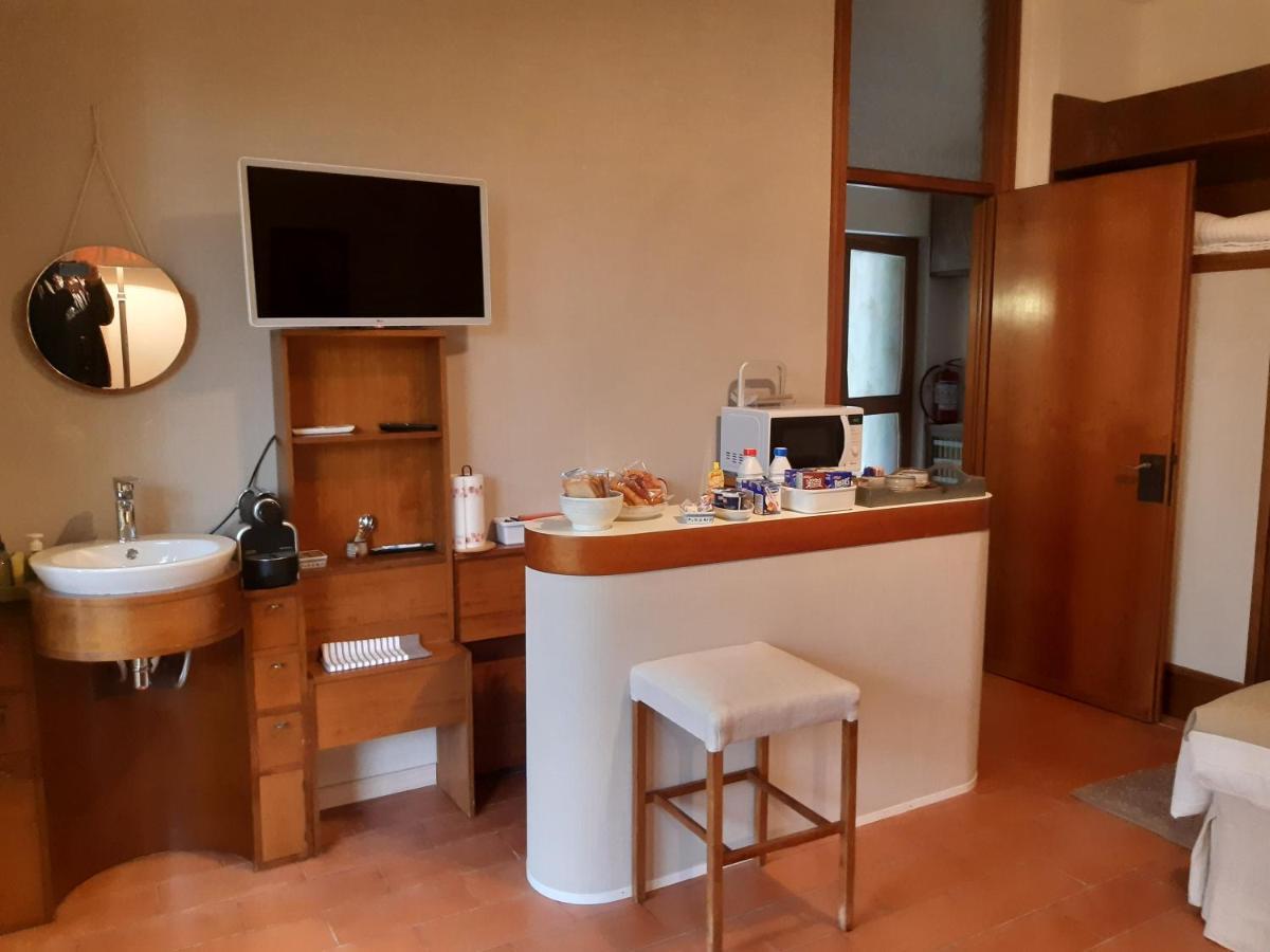 B&B Parco Antico Сомма-Ломбардо Екстер'єр фото